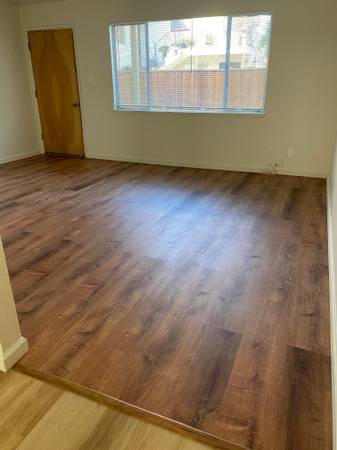 2BR/1BA Apartment · Albany photo 2