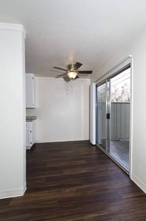 Apartments on Casa De Campo Way · San Mateo photo 3
