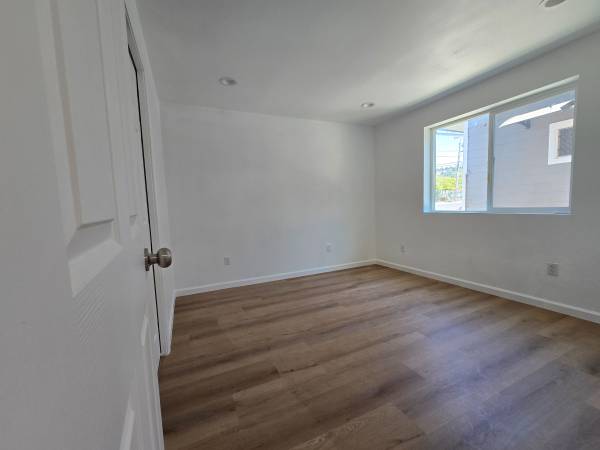 2BR/2BA Apartment on Jefferson Avenue · El Cerrito photo 3