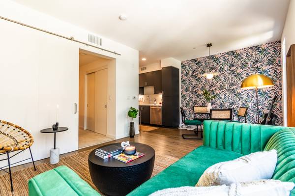 Apartments on Webster St · Oakland photo 5