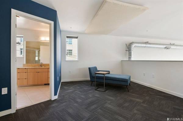 2BR/3BA Apartment · San Francisco photo 3