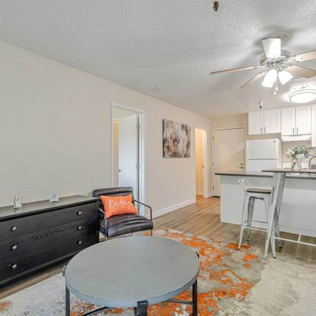 1BR/1BA Apartment on F Street · Martinez photo 2