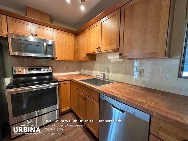 6420 Country Club Dr photo 3