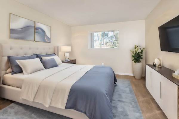 Apartments on East Avenue · Pleasanton photo 3