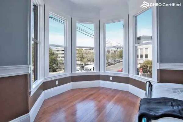 3BR/3BA Apartment on 24th St · San Francisco photo 4