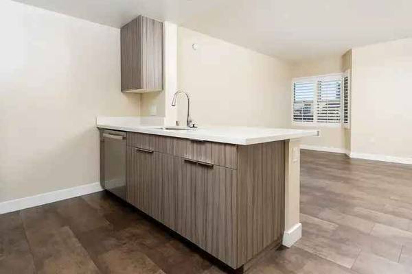 Apartments on Harrison St · San Francisco photo 4