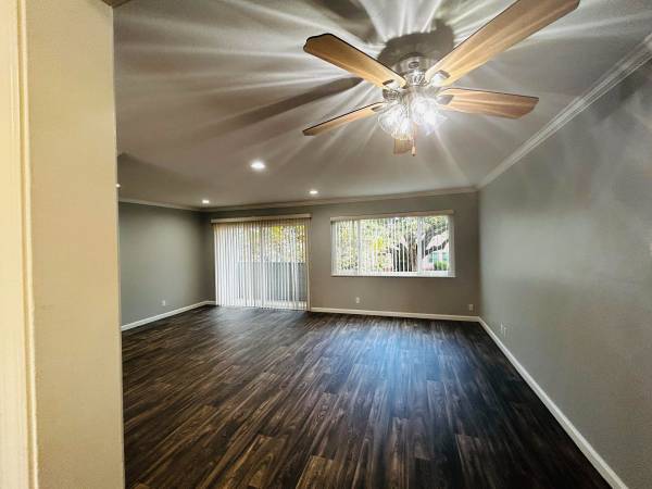 Houses on Coleman Place · Menlo Park photo 5