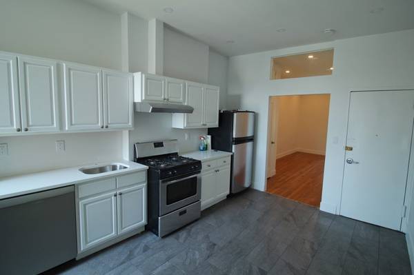 1BR/1BA Apartment · San Francisco photo 2