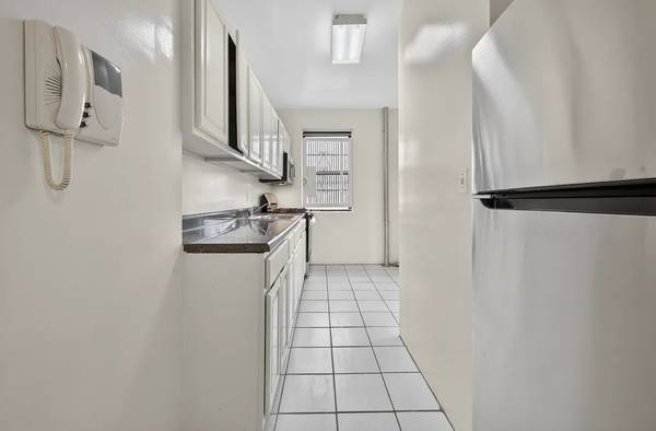 1BR/1BA Apartment · San Francisco photo 4