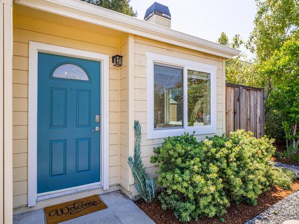 3BR/2BA Single Family House on Leila Ct · Santa Cruz photo 2