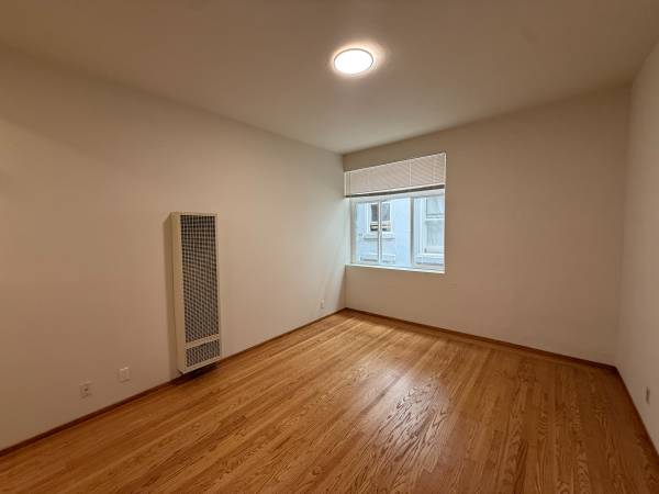748 Jackson Street, San Francisco, CA 94133 photo 3