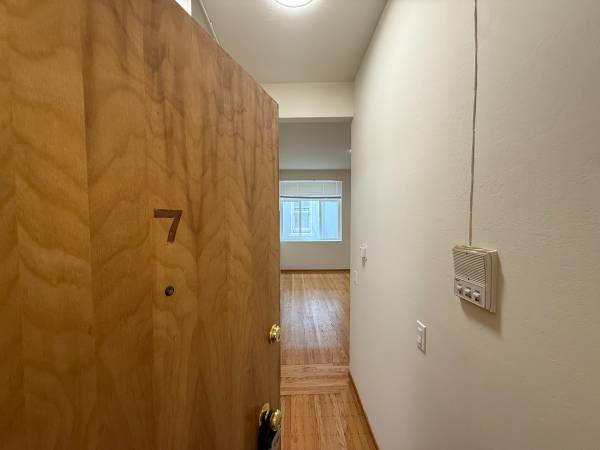 748 Jackson Street, San Francisco, CA 94133 photo 2