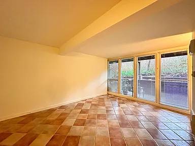 2BR/1BA Apartment on Echo Ave · Oakland photo 5