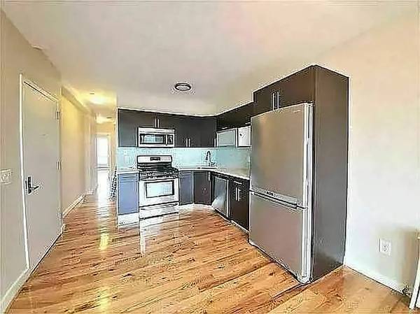 1BR/1BA Apartment · New York photo 3