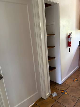 3BR/1BA Apartment · Berkeley photo 3