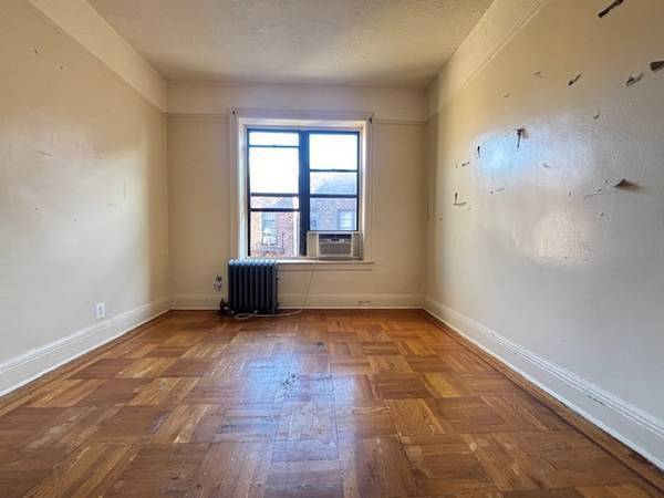 2BR/1BA Apartment · New York photo 2