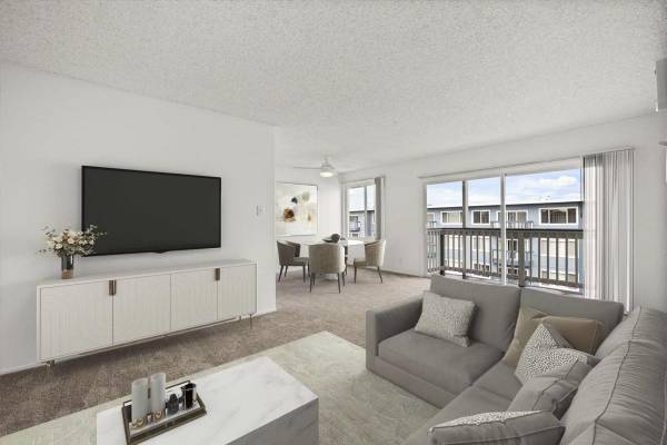Apartments on Poncetta Dr · Daly City photo 3