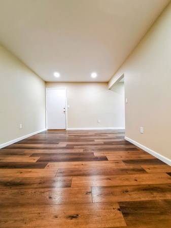 Others on W. Olive Ave · Sunnyvale photo 2