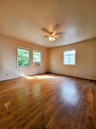 2BR/2BA Duplex on Linoln Ave · San Jose