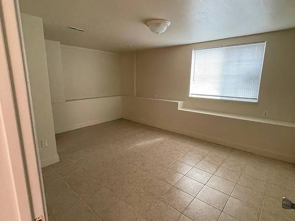 1BR/1BA Apartment on Waterville St · San Francisco photo 5