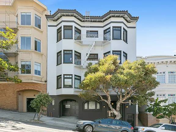 2BR/1BA Apartment on Mason St · San Francisco photo 2