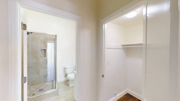 555 EDDY Apartments photo 4