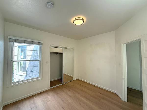 2BR/1BA Apartment on Hayes Street · San Francisco photo 4