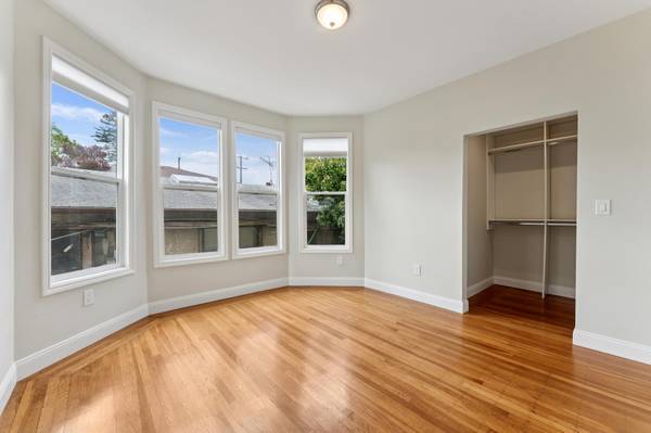 1BR/1BA Apartment · Berkeley photo 4