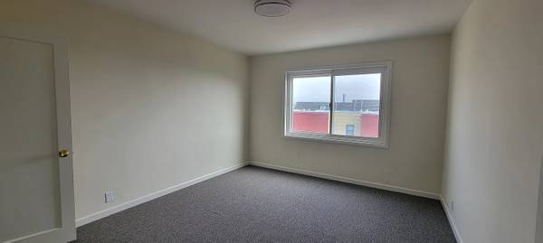 2BR/1BA Apartment on Clement St · San Francisco photo 4