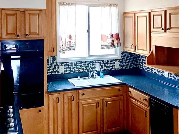 216 Greenview Dr Daly City, CA 94014 photo 2