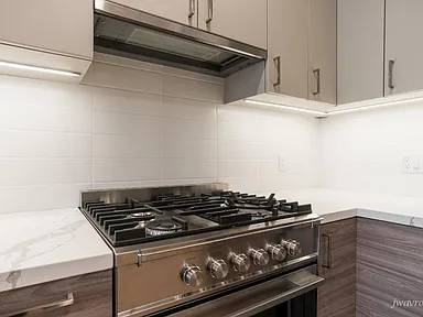2BR/1BA Apartment · San Francisco photo 3
