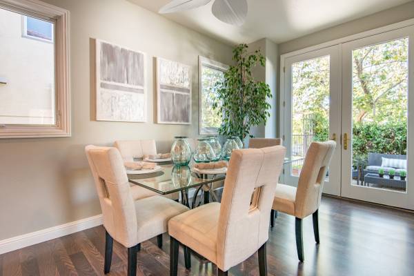 2BR/3BA Condo on Tyndall St. · Los Altos photo 3