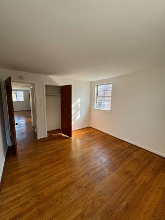 1BR/1BA Apartment · Mill Valley photo 3