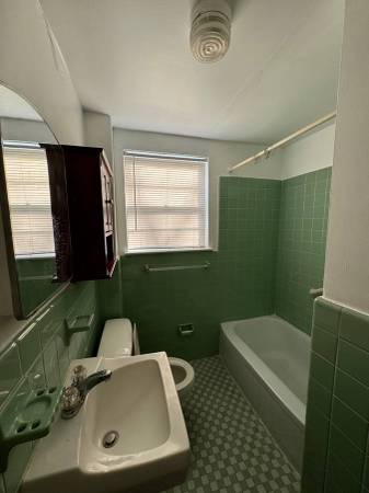 1BR/1BA Apartment · Mill Valley photo 5