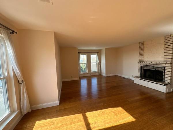 Cole Valley: Remodeled 1 Bedroom W/ Private Deck &amp; Shared Yard photo 4