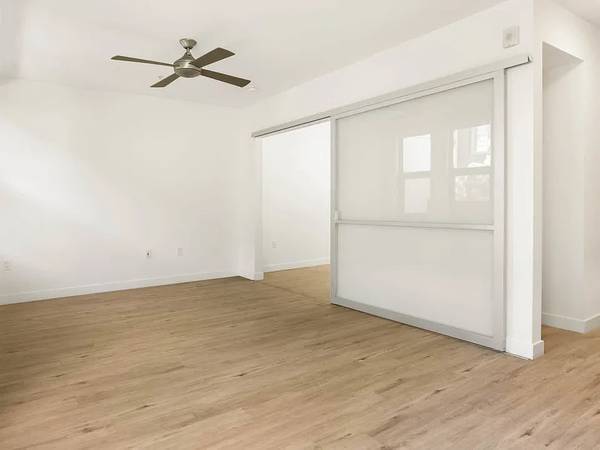 1BR/1BA Apartment · San Francisco photo 2
