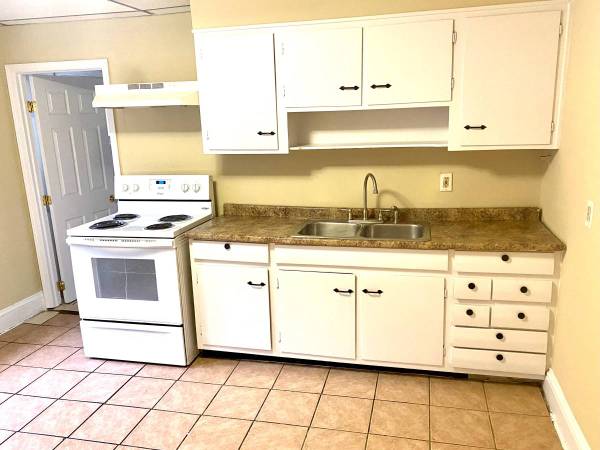 1BR/1BA Apartment · San Francisco photo 4