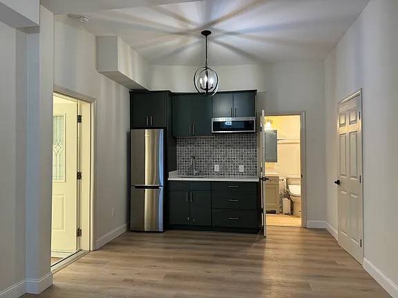 1BR/1BA Apartment · San Francisco photo 2