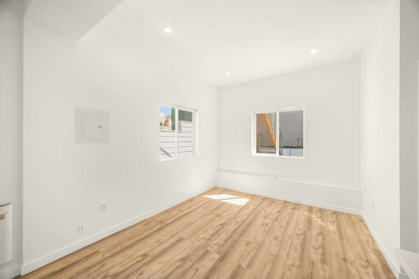 1BR/1BA Apartment · San Francisco photo 3