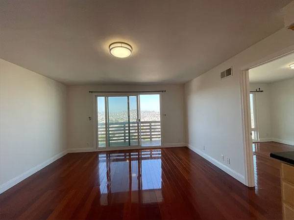 1BR/1BA In Law Adu on Dwight St · San Francisco photo 4