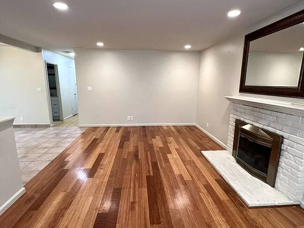 2BR/1BA Apartment · San Jose photo 3