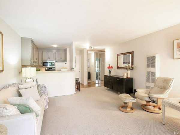 1BR/1BA Apartment on California St · San Francisco photo 4