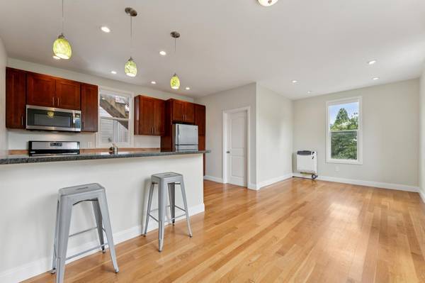1BR/1BA Apartment · San Francisco photo 3