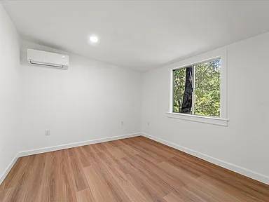 1BR/1BA Apartment · San Francisco photo 5