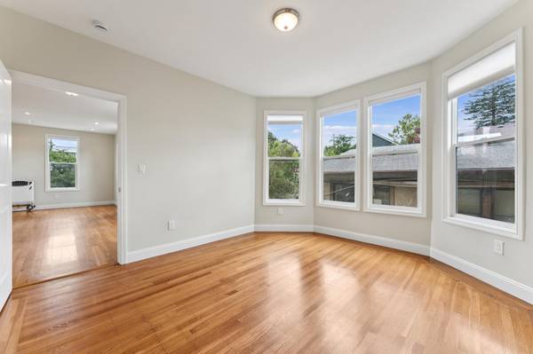 1BR/1BA Apartment · San Francisco photo 4