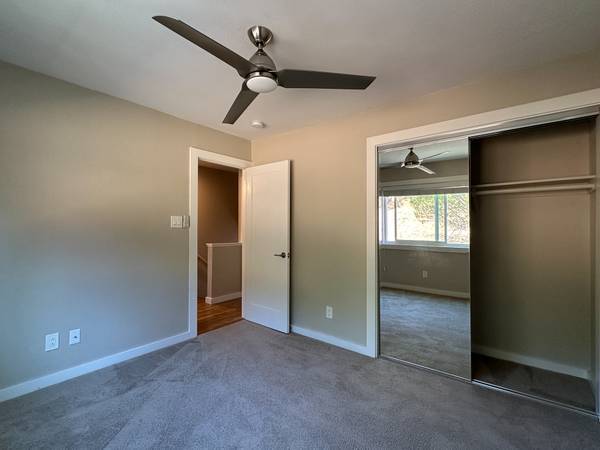 1BR/1BA Apartment · Alameda photo 4