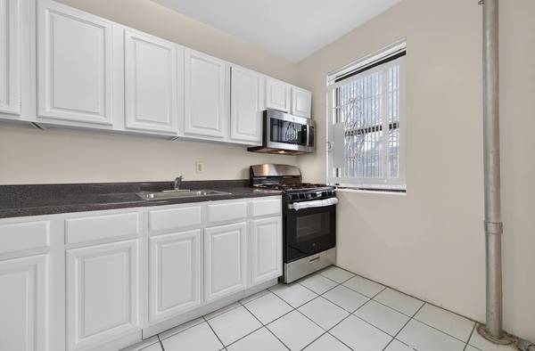 1BR/1BA Apartment · San Francisco photo 2