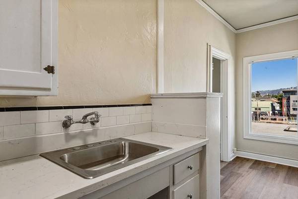 1BR/1BA Apartment · San Francisco photo 3