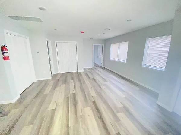 1BR/1BA Apartment · El Verano photo 2