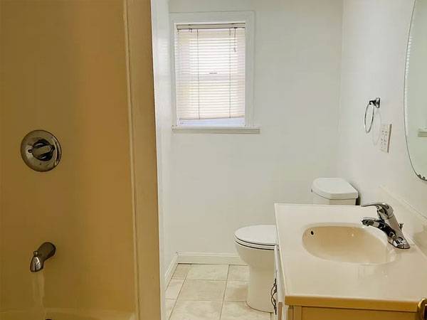 4BR/2BA Single Family House on San Antonio Ave · Alameda photo 2
